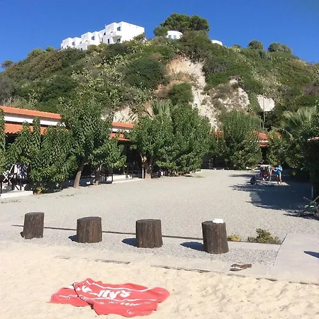 Beautiful Holiday In Near Beach Semesterbostad