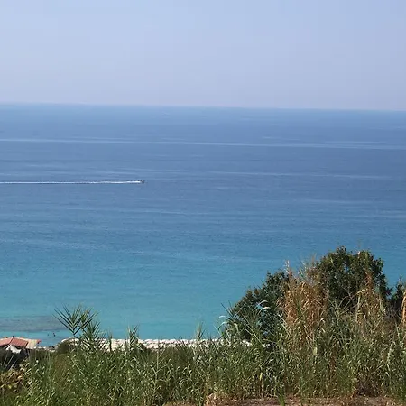 Beautiful Holiday In Near Beach *